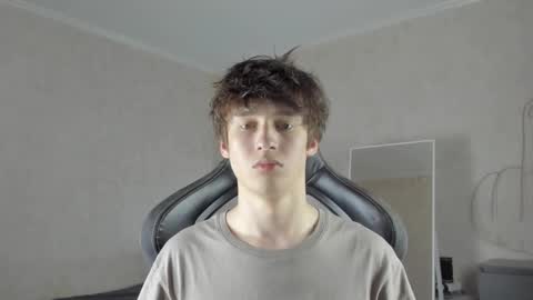 mason_jr online show from September 2025 06:30:02 PM