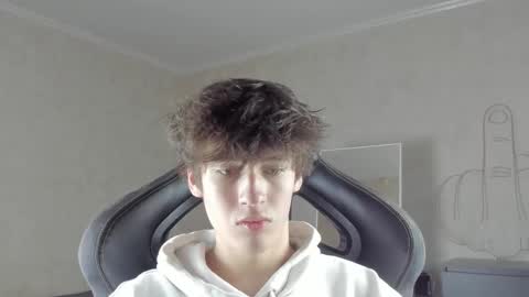 mason_jr online show from September 2025 03:27:02 AM