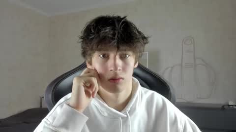 mason_jr online show from September 2025 03:16:02 PM