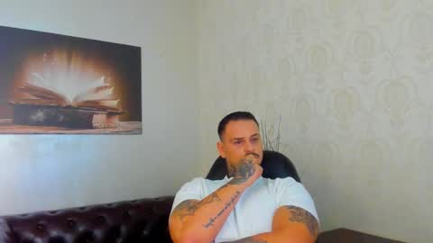 Snapshot of masondune chatting on October 2025 04:22:02 AM MasonDune online show from October 2025 04:22:02 AM