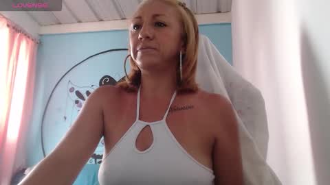 massiel ferreti online show from September 2025 08:02:01 PM