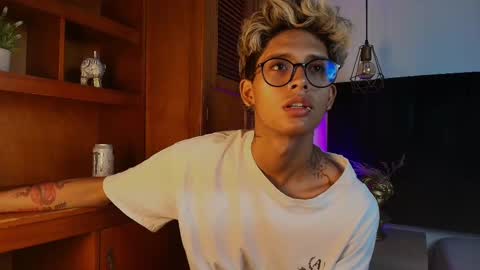   online show from September 2025 04:47:01 AM