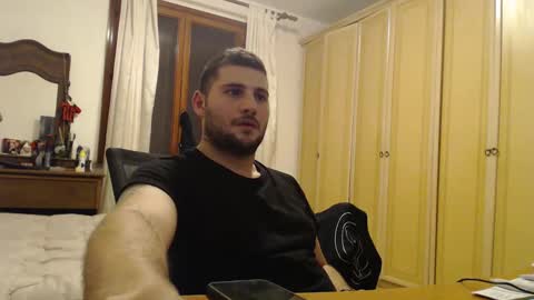 Snapshot of massu1994 chatting on January 2025 05:32:01 PM Massu94 online show from January 2025 05:32:01 PM