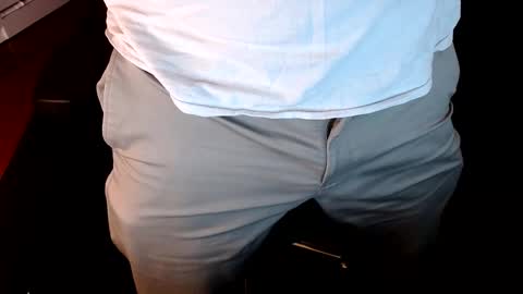 Snapshot of masterbatingdude chatting on February 2025 07:49:01 PM Masterbatingdude online show from February 2025 07:49:01 PM