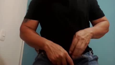 Snapshot of masterdickjuicy chatting on December 2025 02:21:01 AM Lord bbc online show from December 2025 02:21:01 AM