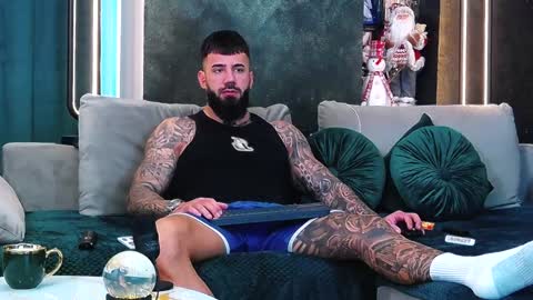 masterkingofmuscle online show from December 2024 08:44:02 AM