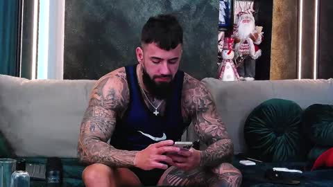 masterkingofmuscle online show from December 2024 11:10:02 AM