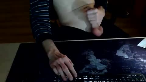 Snapshot of masturbatemindbreaker chatting on March 2025 10:43:02 PM MasturbateMindbreaker online show from March 2025 10:43:02 PM