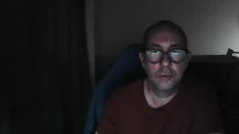 mat11efou online show from October 2025 07:25:02 PM