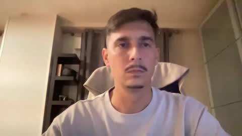 Snapshot of matahavi chatting on October 2025 07:14:02 PM Aaron online show from October 2025 07:14:02 PM