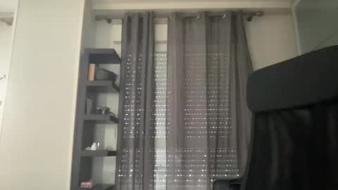 Snapshot of matahavi chatting on November 2025 02:40:02 PM Aaron online show from November 2025 02:40:02 PM