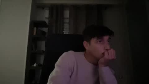 Snapshot of matahavi chatting on November 2025 04:13:02 PM Aaron online show from November 2025 04:13:02 PM