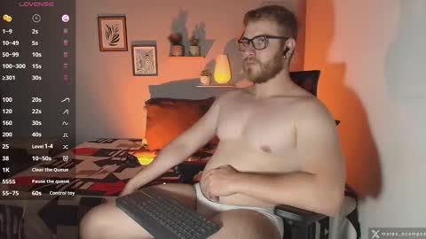 Snapshot of mateo_ocampo chatting on October 2025 09:02:01 PM Mateo Ocampo online show from October 2025 09:02:01 PM