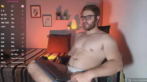 Snapshot of mateo_ocampo chatting on November 2025 08:18:01 PM Mateo Ocampo online show from November 2025 08:18:01 PM