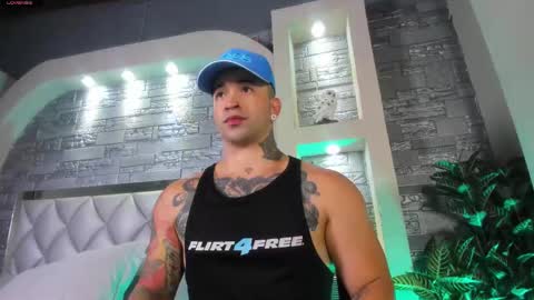 mathew_colt online show from September 2025 08:08:02 PM