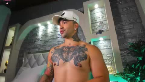 mathew_colt online show from September 2025 08:55:02 PM