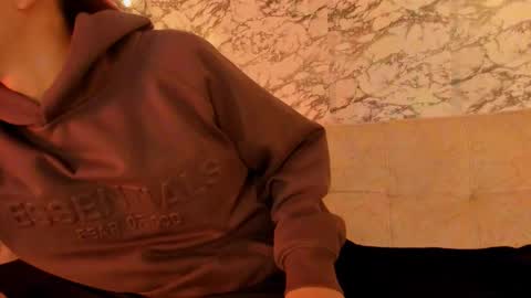 mathew_grey online show from September 2025 12:50:02 PM
