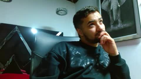 Mathews online show from October 2025 11:33:02 AM