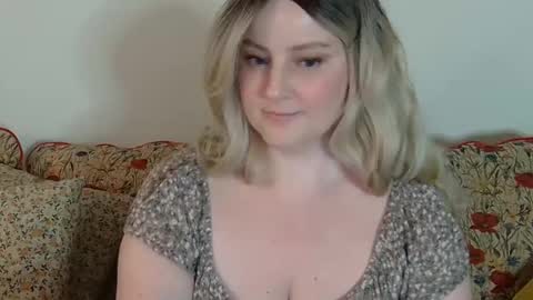 mathilde_solveig online show from February 2025 07:49:01 PM