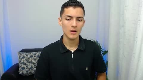 Snapshot of matiius18 chatting on October 2025 02:13:02 PM Matias online show from October 2025 02:13:02 PM