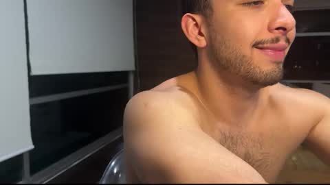 Snapshot of matt_artim chatting on February 2025 01:47:02 AM The Matt Leon online show from February 2025 01:47:02 AM