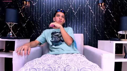 Matt Ruso online show from October 2025 07:12:02 PM