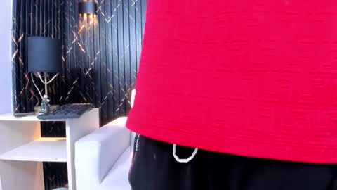 Matt Ruso online show from November 2025 03:27:01 AM