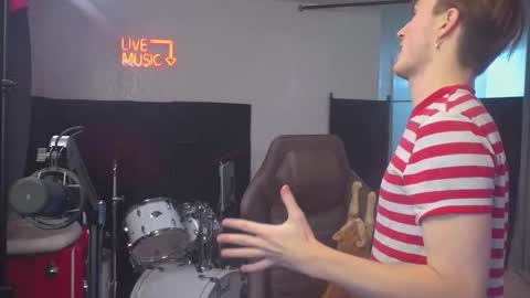 Matt Cash online show from October 2025 01:06:02 AM