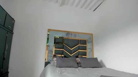 Snapshot of mattdevon chatting on October 2025 05:10:02 PM Matt online show from October 2025 05:10:02 PM