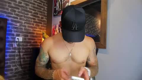 Snapshot of matteosantino chatting on September 2025 09:29:02 PM matteosantino online show from September 2025 09:29:02 PM