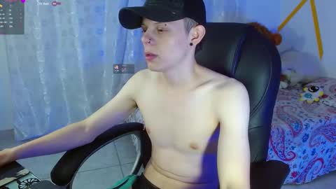 Snapshot of matthewboy_ chatting on December 2024 07:09:01 AM MatthewBoy online show from December 2024 07:09:01 AM