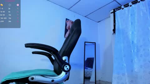 Snapshot of matthewboy_ chatting on March 2025 01:31:02 AM MatthewBoy online show from March 2025 01:31:02 AM