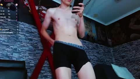 Snapshot of matthewboy_ chatting on March 2025 02:46:02 AM MatthewBoy online show from March 2025 02:46:02 AM