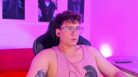 matthew online show from November 2025 01:04:02 AM