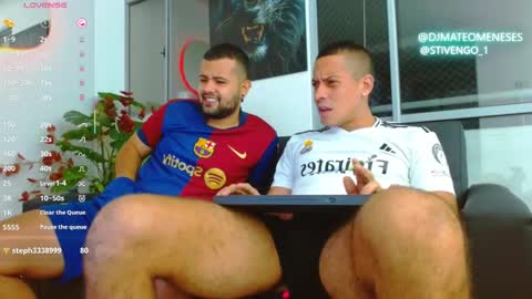 Snapshot of mattmeness chatting on October 2025 07:29:01 AM MattMeness online show from October 2025 07:29:01 AM