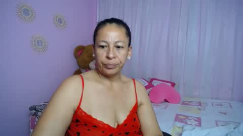 Snapshot of mature_martina_ chatting on January 2025 06:20:01 AM Martina online show from January 2025 06:20:01 AM
