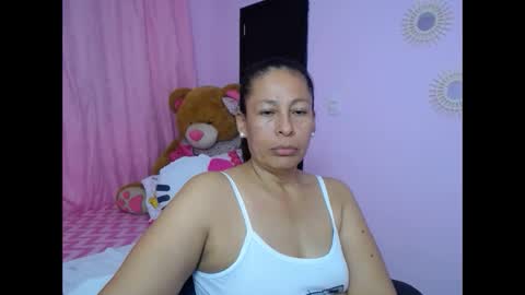 Snapshot of mature_martina_ chatting on January 2025 02:46:02 AM Martina online show from January 2025 02:46:02 AM