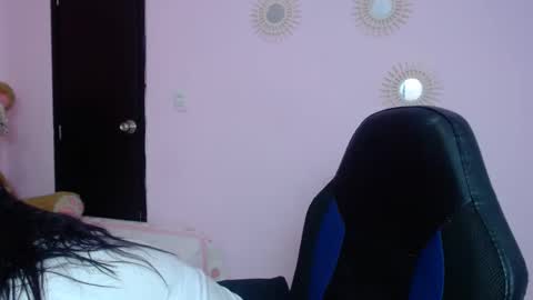 Snapshot of mature_martina_ chatting on January 2025 11:56:01 PM Martina online show from January 2025 11:56:01 PM