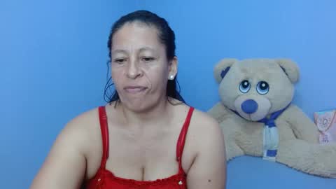 Snapshot of mature_martina_ chatting on February 2025 11:58:02 PM Martina online show from February 2025 11:58:02 PM