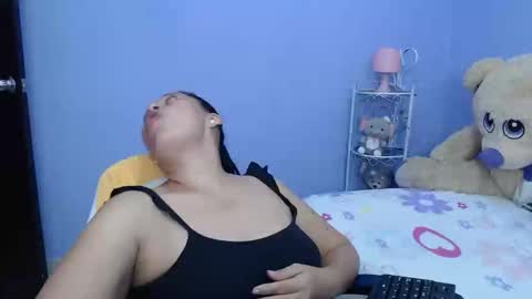 Snapshot of mature_martina_ chatting on February 2025 01:46:02 AM Martina online show from February 2025 01:46:02 AM