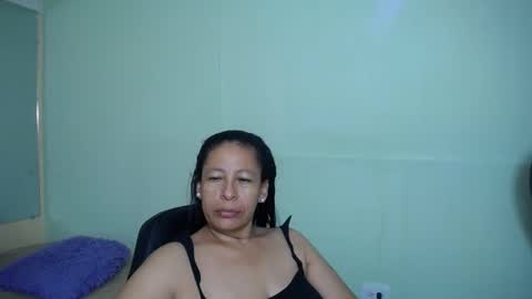 Snapshot of mature_martina_ chatting on February 2025 06:58:02 AM Martina online show from February 2025 06:58:02 AM
