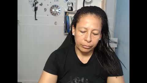 Snapshot of mature_martina_ chatting on March 2025 11:31:02 PM Martina online show from March 2025 11:31:02 PM