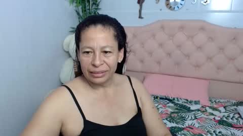 Snapshot of mature_martina_ chatting on September 2025 10:31:01 AM Martina online show from September 2025 10:31:01 AM