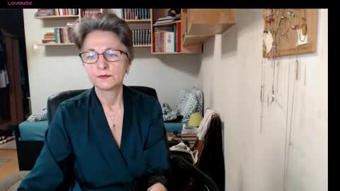 maturekate online show from September 2025 06:15:02 AM