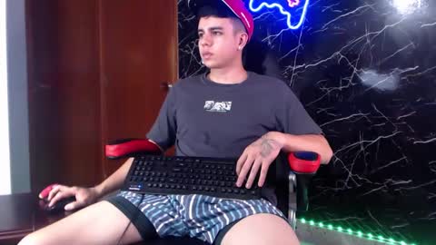 Matias online show from January 2025 04:39:01 PM