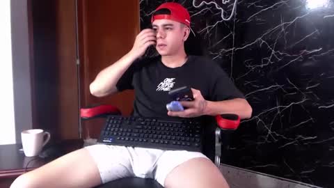 Matias online show from February 2025 10:15:02 AM