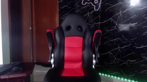 Matias online show from February 2025 09:19:01 AM