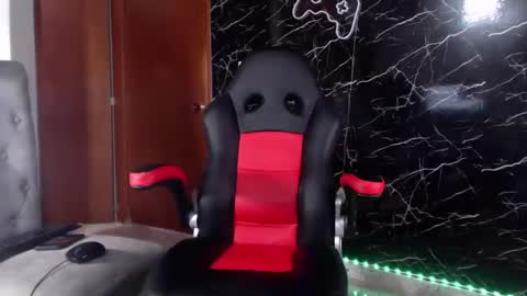 Matias online show from March 2025 07:49:02 PM