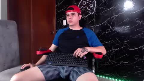 Matias online show from March 2025 02:01:02 PM