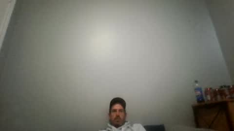 Snapshot of maubecaron1 chatting on October 2025 12:44:02 PM ken34yee online show from October 2025 12:44:02 PM